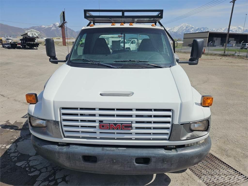 GMC C5500 Flatbed/Dropside trucks