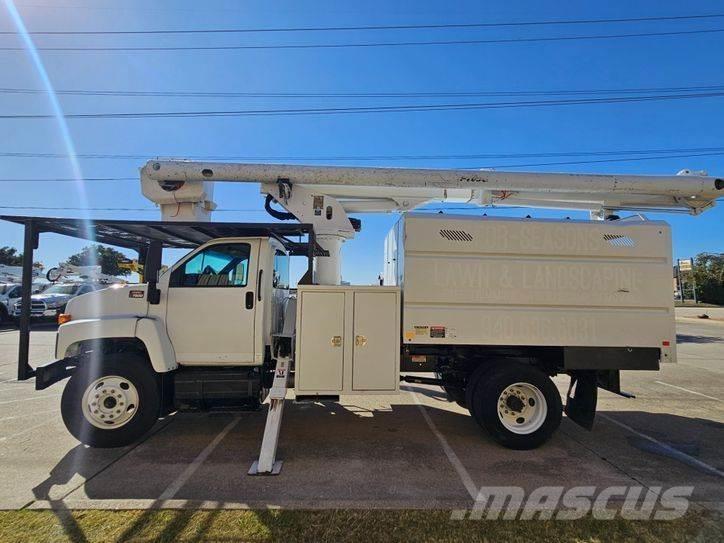 GMC C7500 Truck mounted aerial platforms