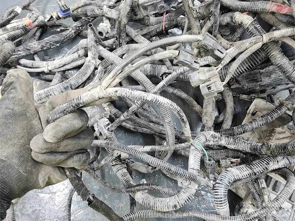 Hino J08 Other components