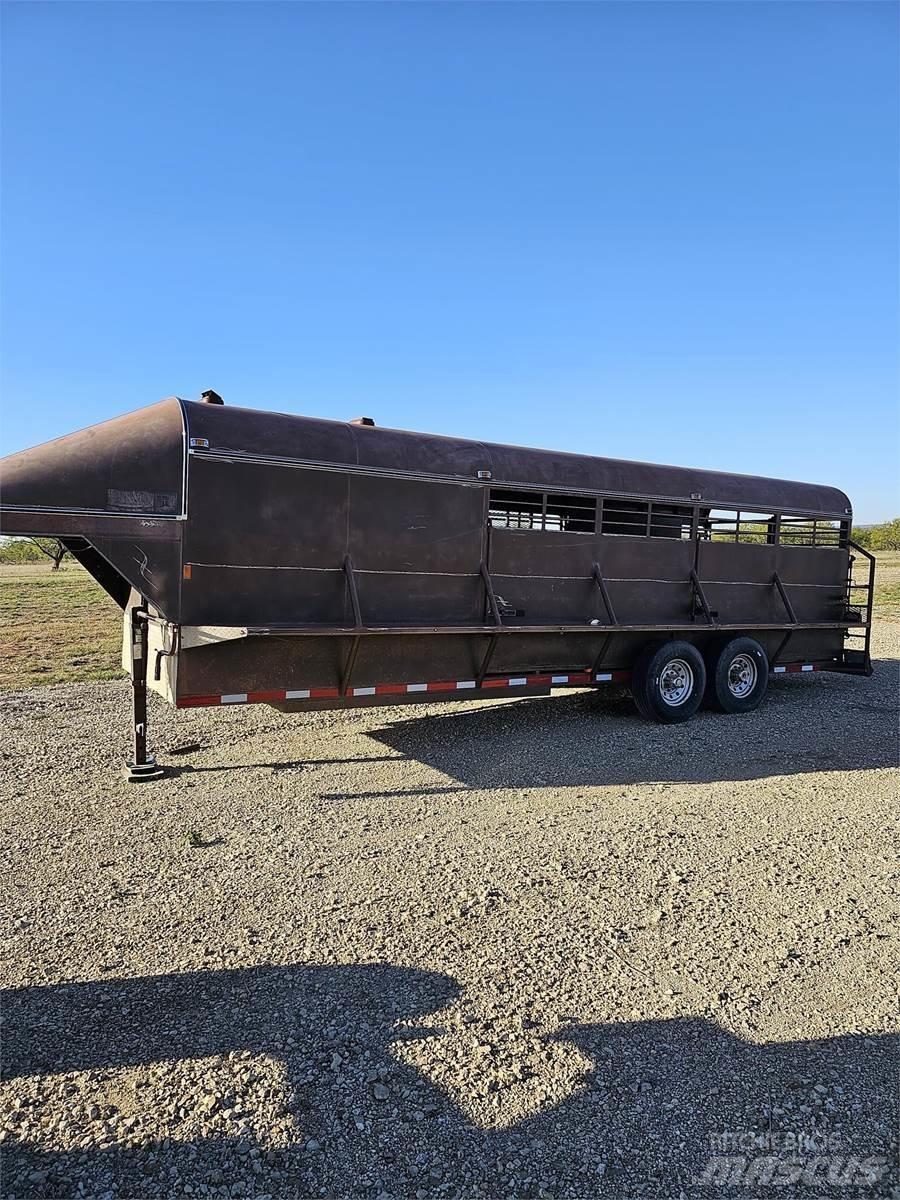  HUGHES Livestock carrying trailers