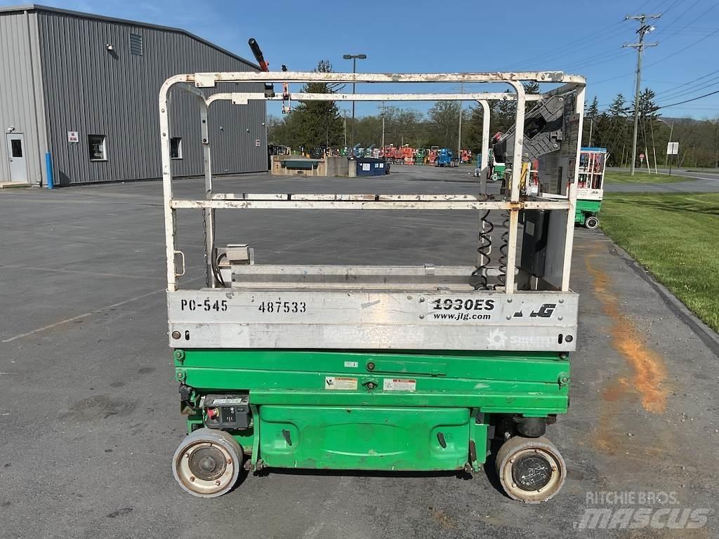 JLG 1930ES Scissor lifts