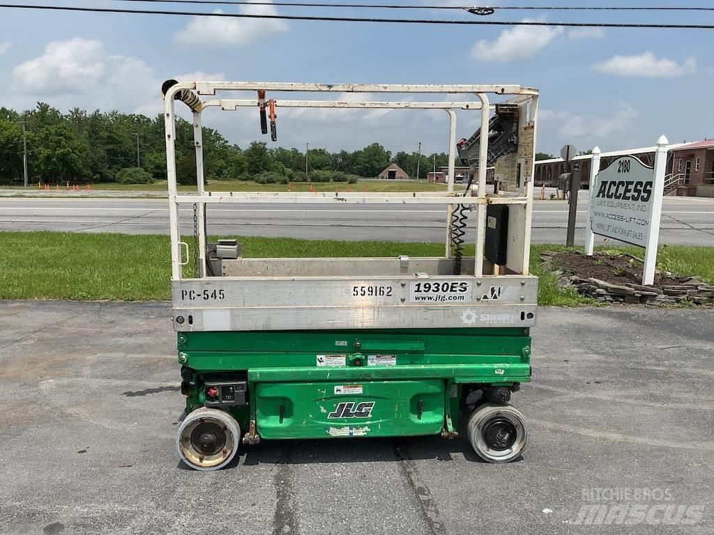 JLG 1930ES Scissor lifts