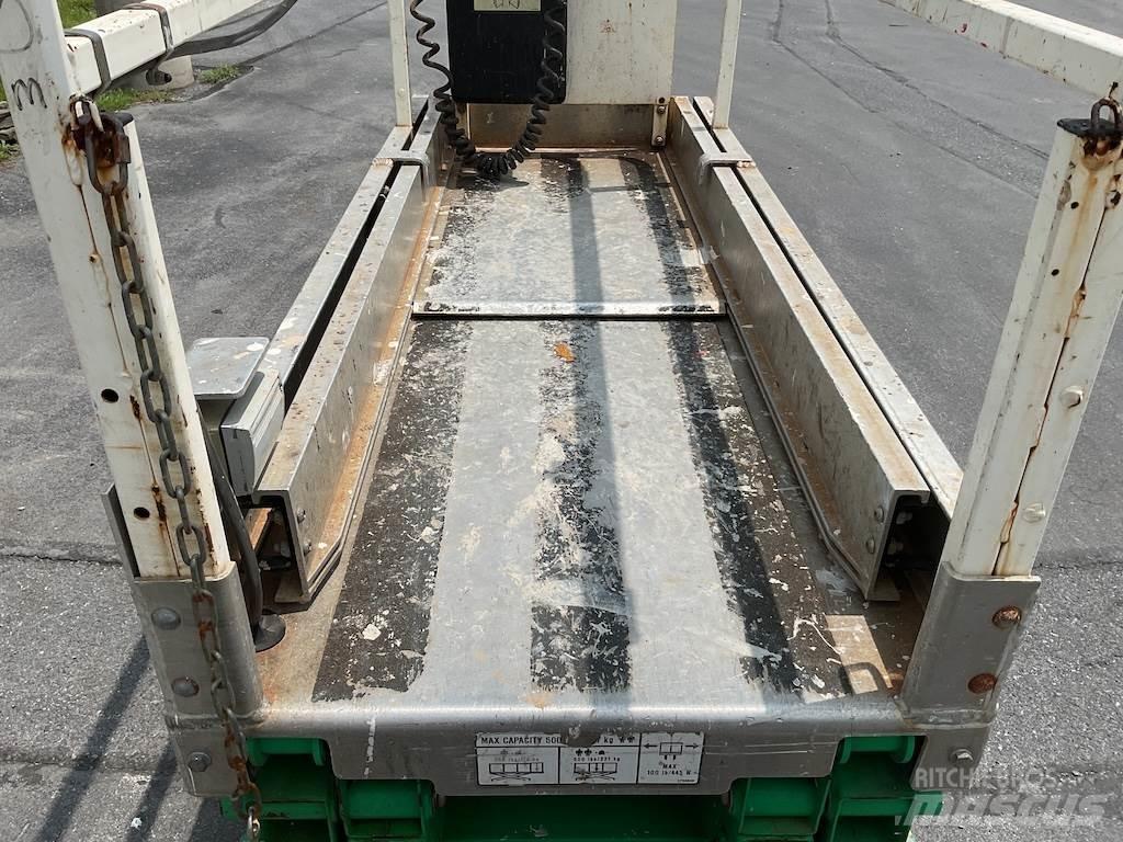JLG 1930ES Scissor lifts