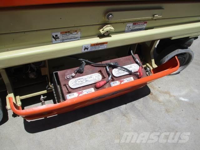 JLG 1930ES Scissor lifts