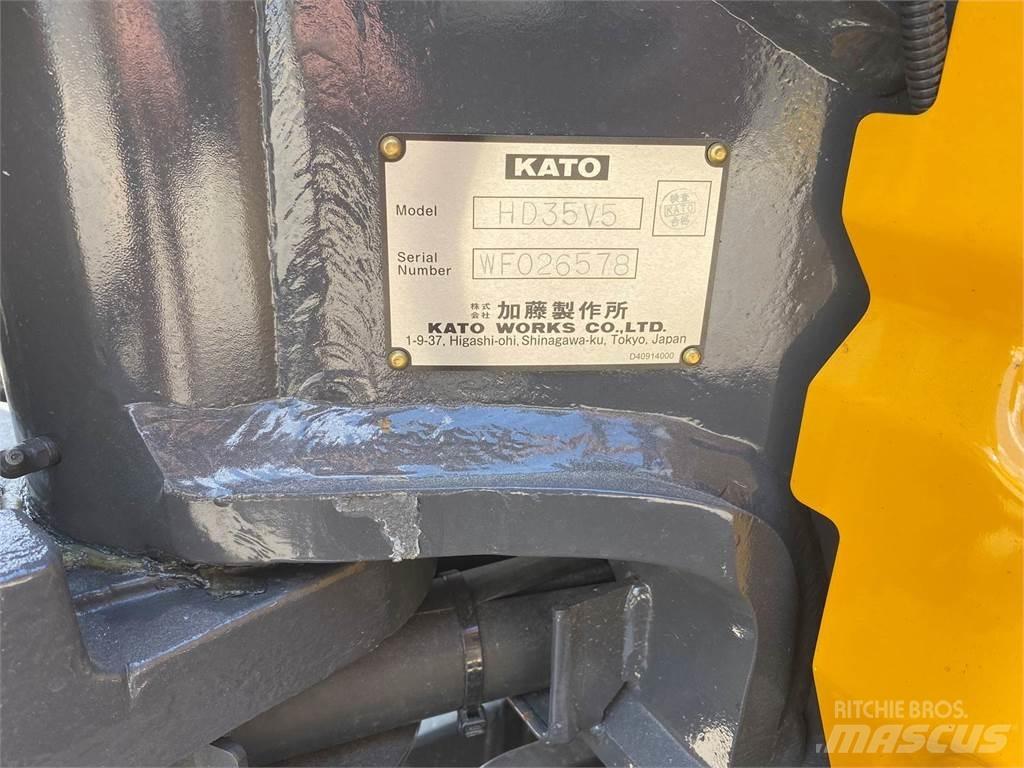 Kato 35V-5 Mini excavators < 7t