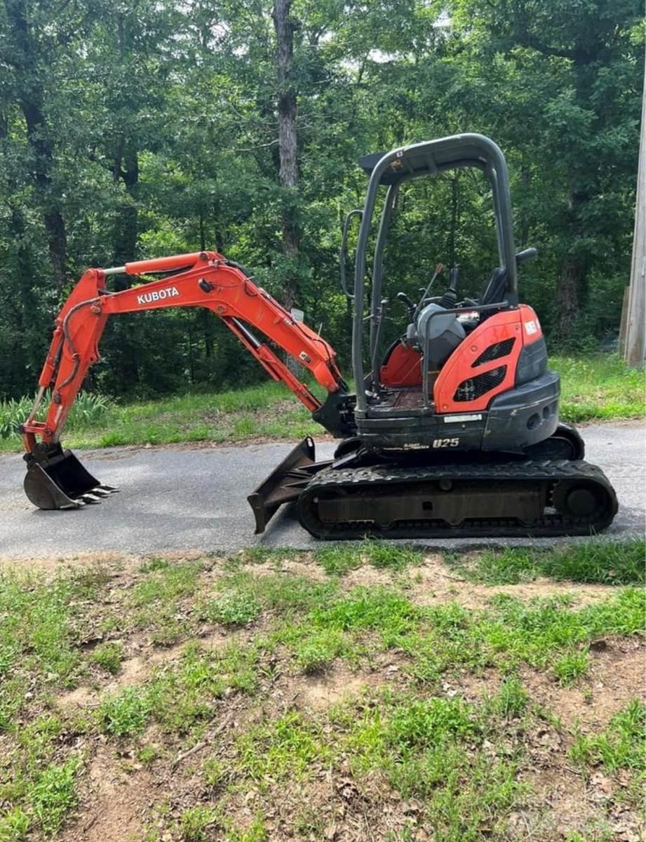 Kubota U25 Mini excavators < 7t