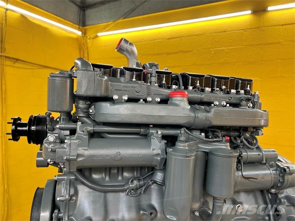 Mack E7 Engines