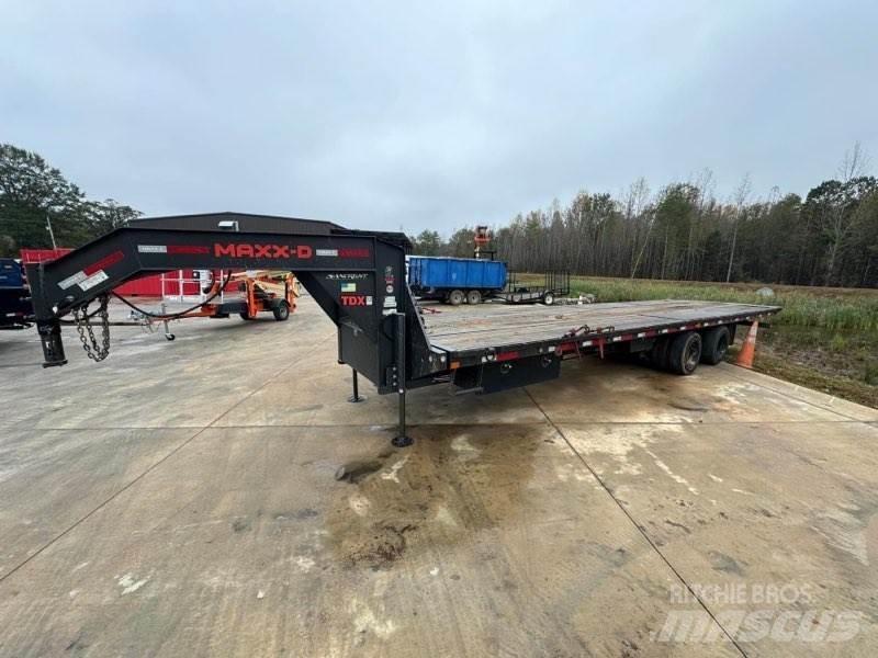 Maxxd Vehicle transport trailers
