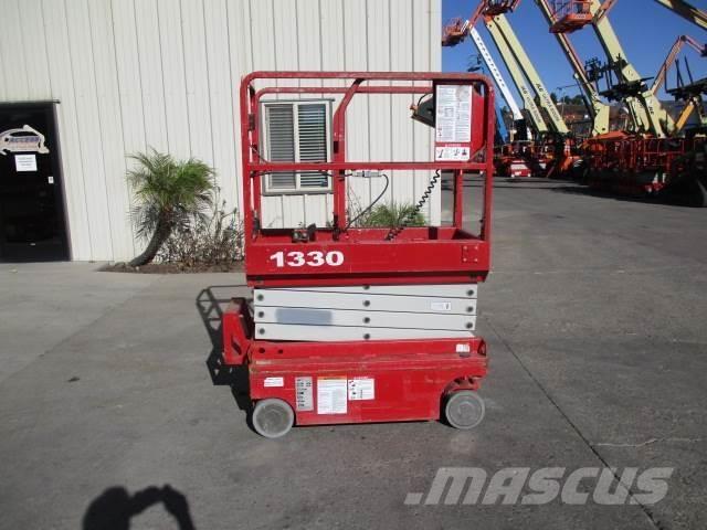 MEC 1330SE Scissor lifts