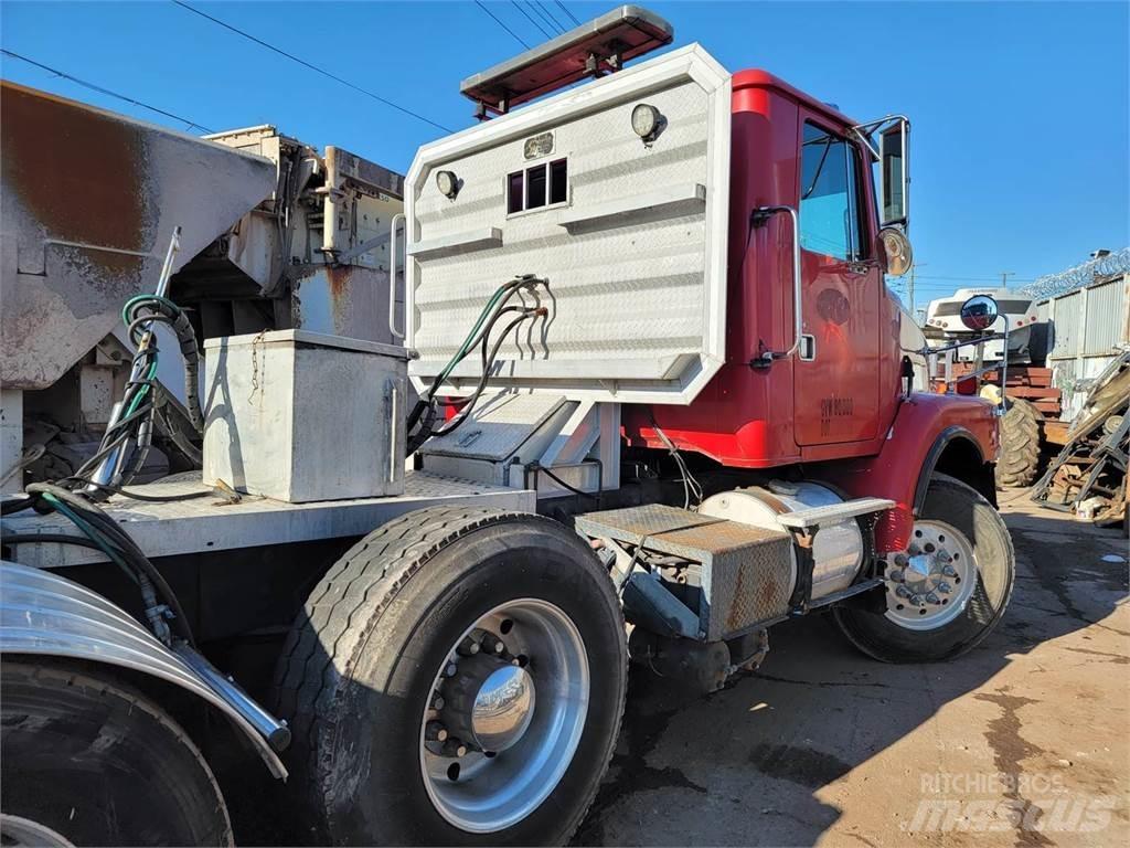 Volvo WG64 Truck Tractor Units