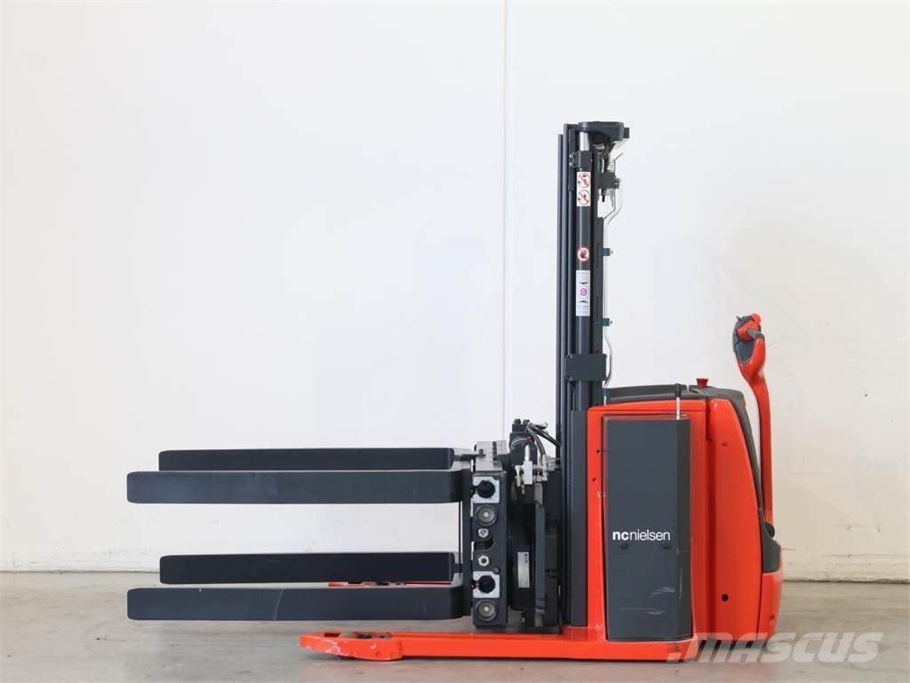 Linde L20/1173-01 Pedestrian stacker