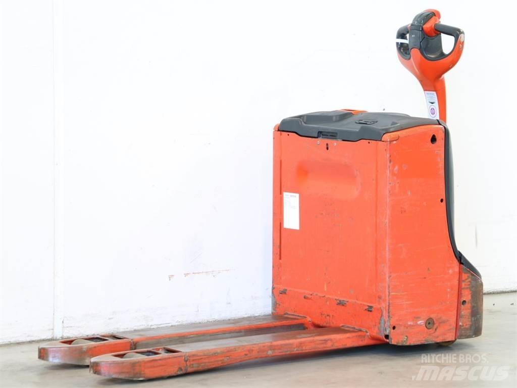 Linde T16/1152-00 Pedestrian stacker