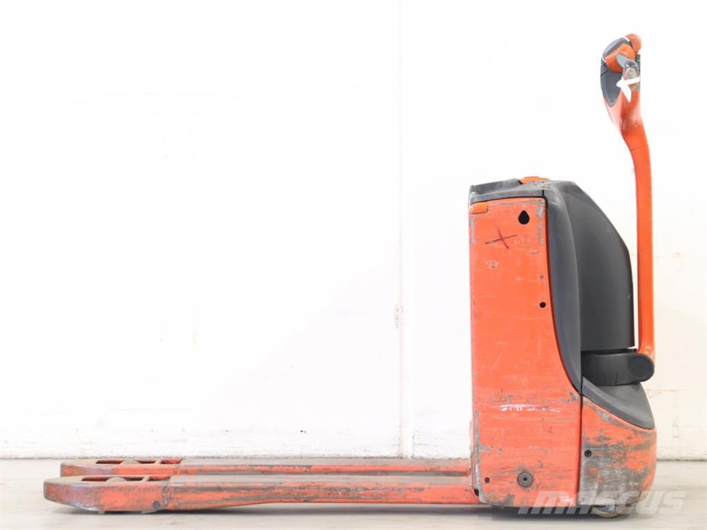 Linde T16/1152-00 Pedestrian stacker