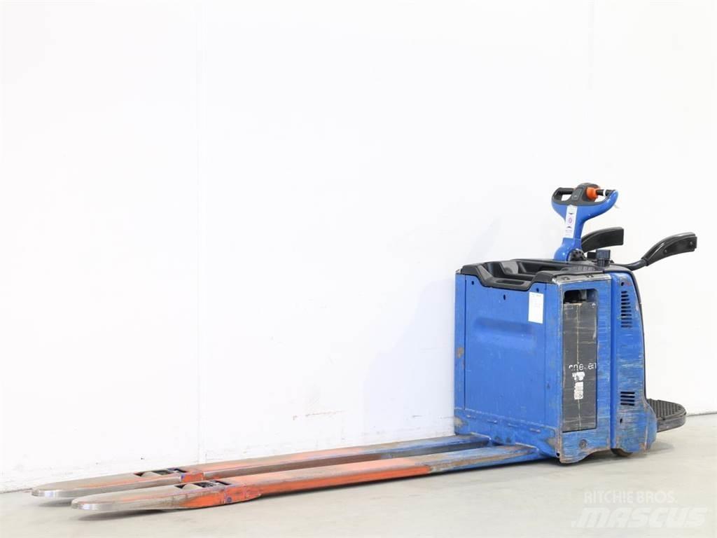 Linde T20AP/131 Pedestrian stacker