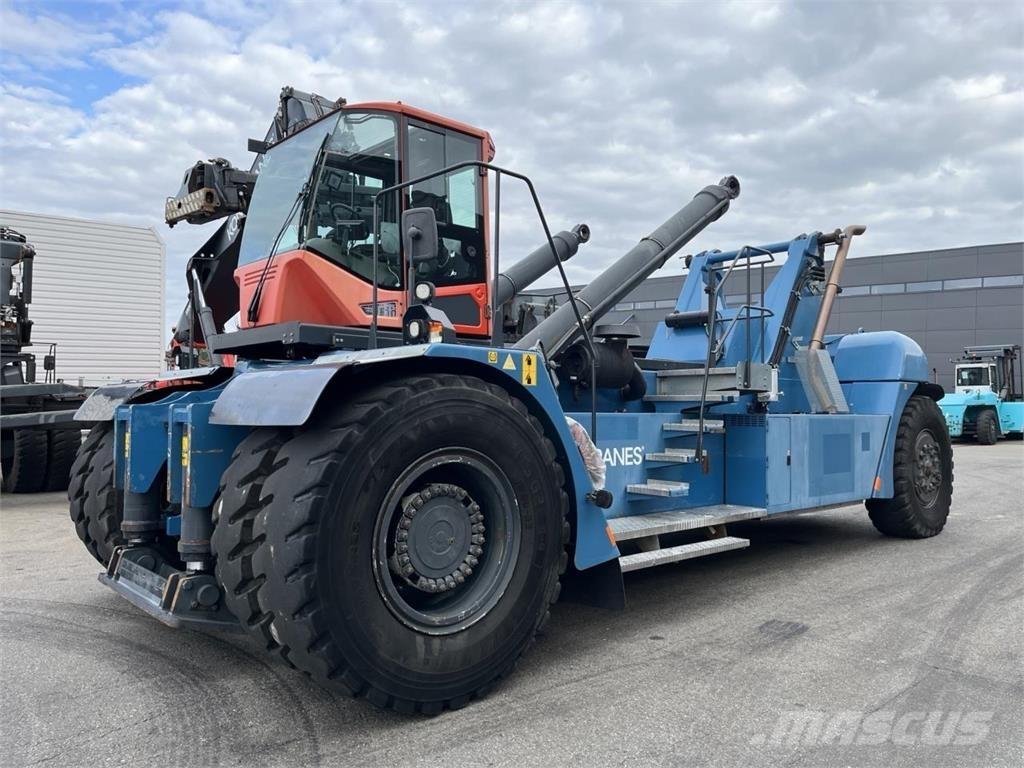 SMV 4538 CCX4 Reach truck