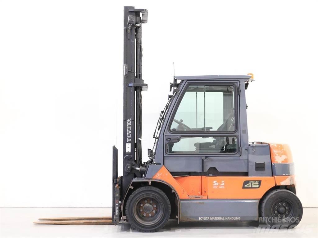 Toyota 7FBMF45 Other