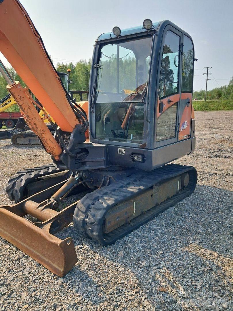 Daewoo 55 Mini excavators < 7t