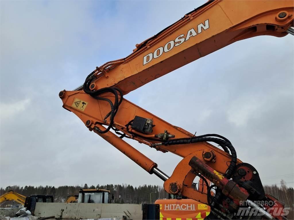 Daewoo 55 Mini excavators < 7t