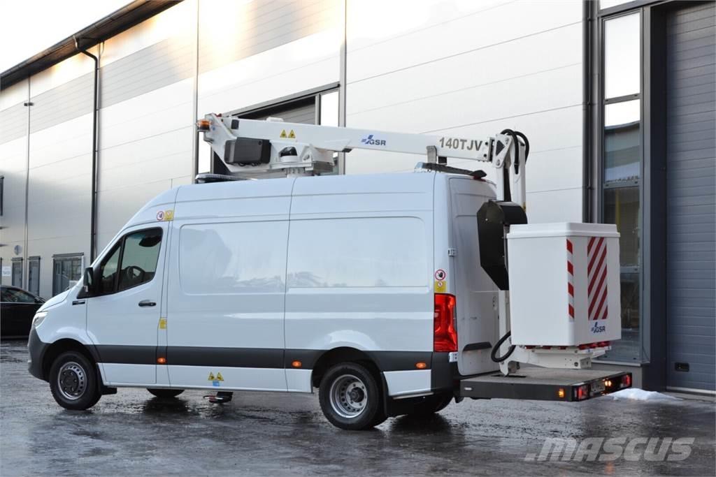 GSR E140TJV Vertical mast lifts
