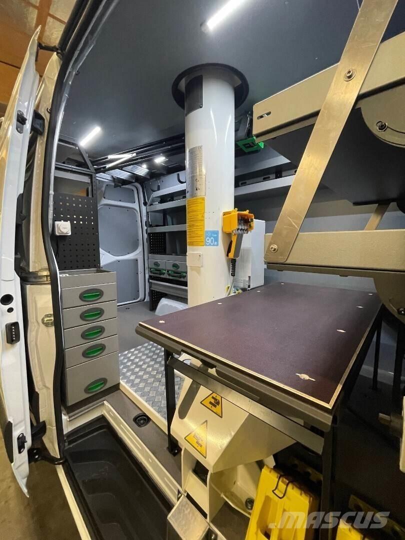GSR E140TJV Vertical mast lifts