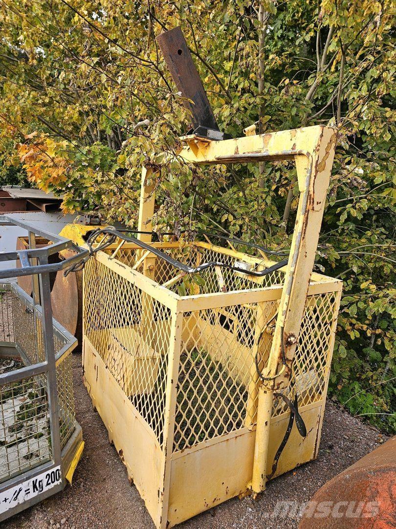  Henkilökori Other cranes