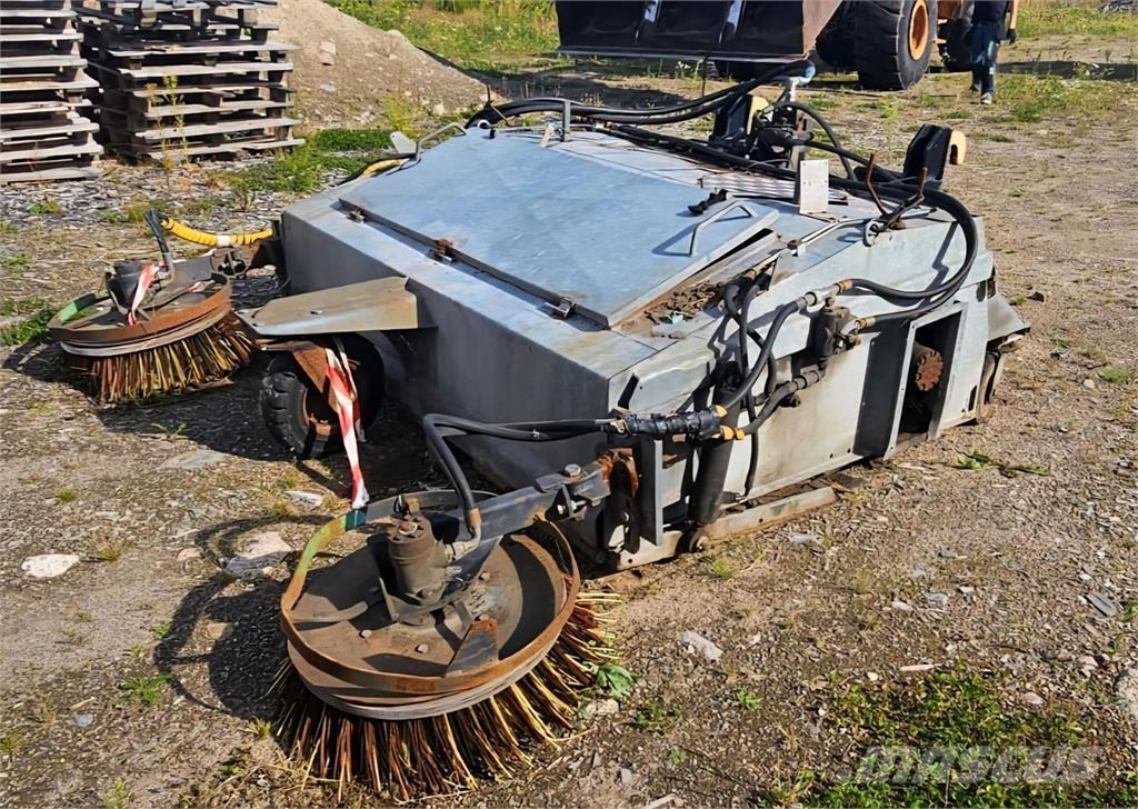  Keräävä harja Sweepers