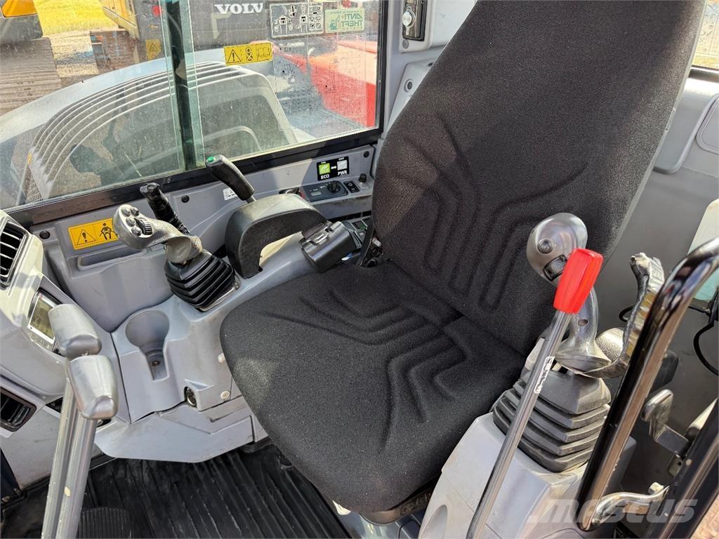 Kubota KX080-4 Midi excavators  7t - 12t