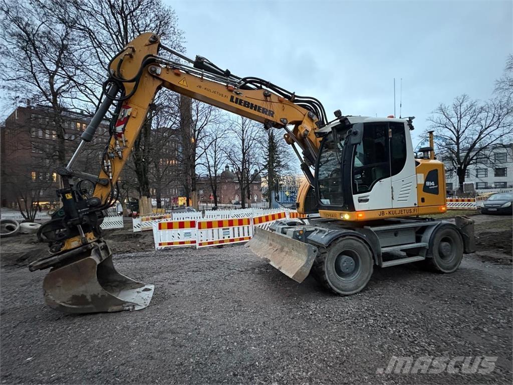 Liebherr A914 Wheeled excavators