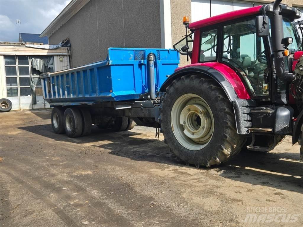  Maakärryt Tipper trailers