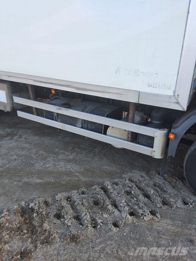 MAN Tgm 15.240 Van Body Trucks