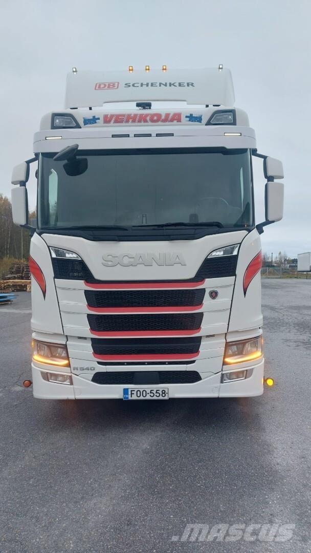 Scania R 540 6x2 Containerframe/Skiploader trucks