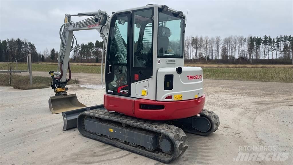 Takeuchi TB257FR Mini excavators < 7t