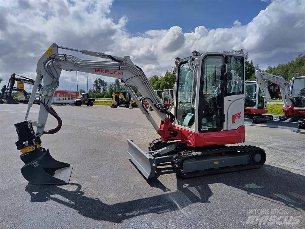 Takeuchi TB335R Mini excavators < 7t