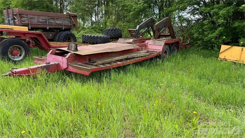  Traktorilavetti Other farming trailers