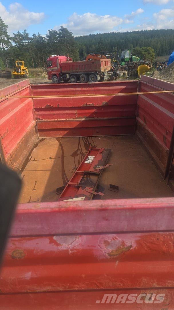 Tuhti M85 Tipper trailers
