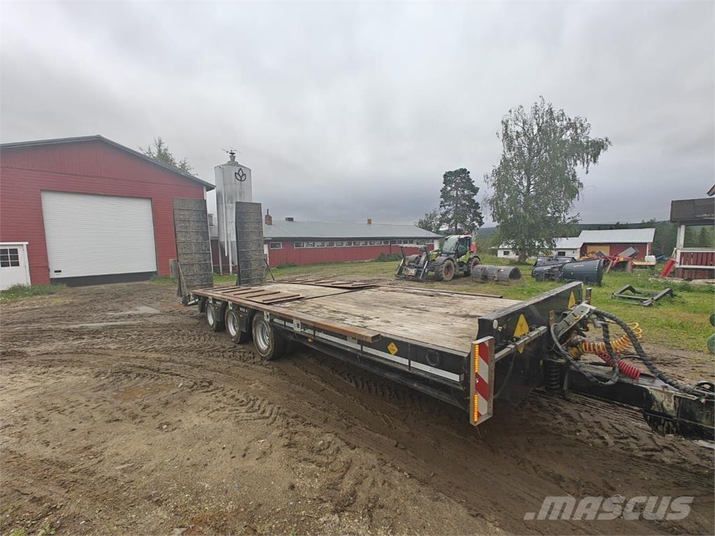 Tyrone 33 T Low loaders