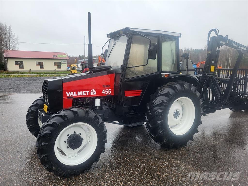 Valmet 455 Tractors