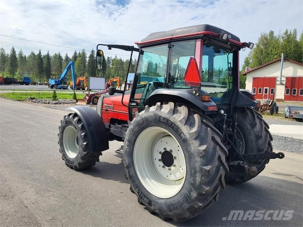 Valtra Valmet 900 Tractors