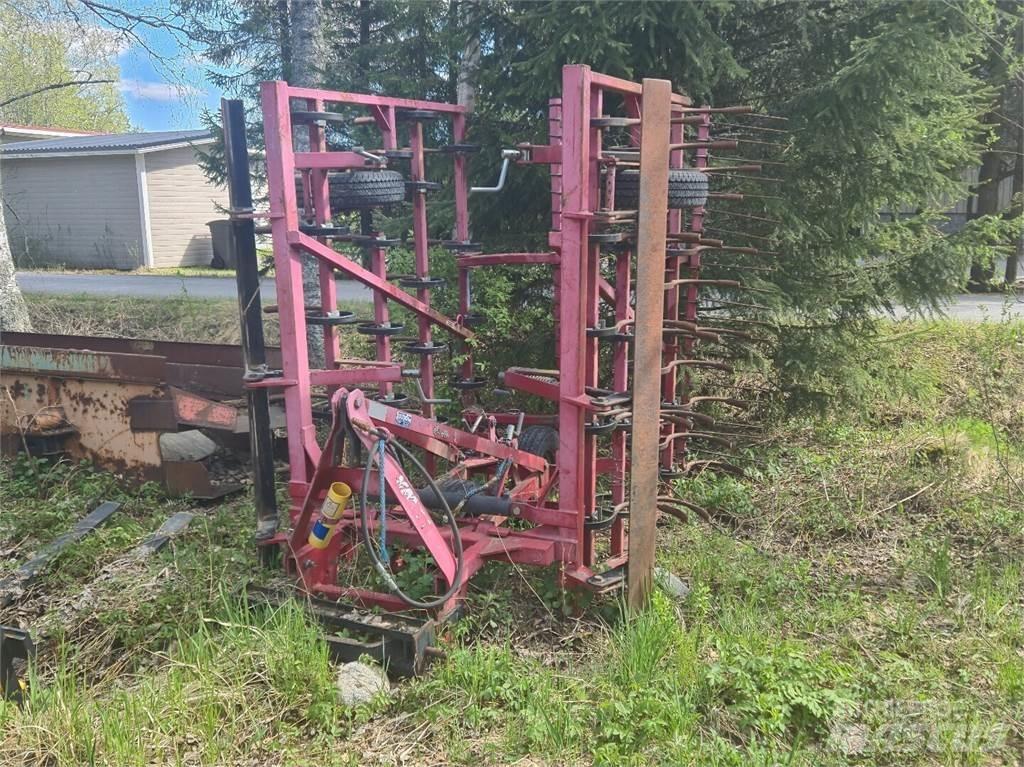 VM 45 jä Other farming machines