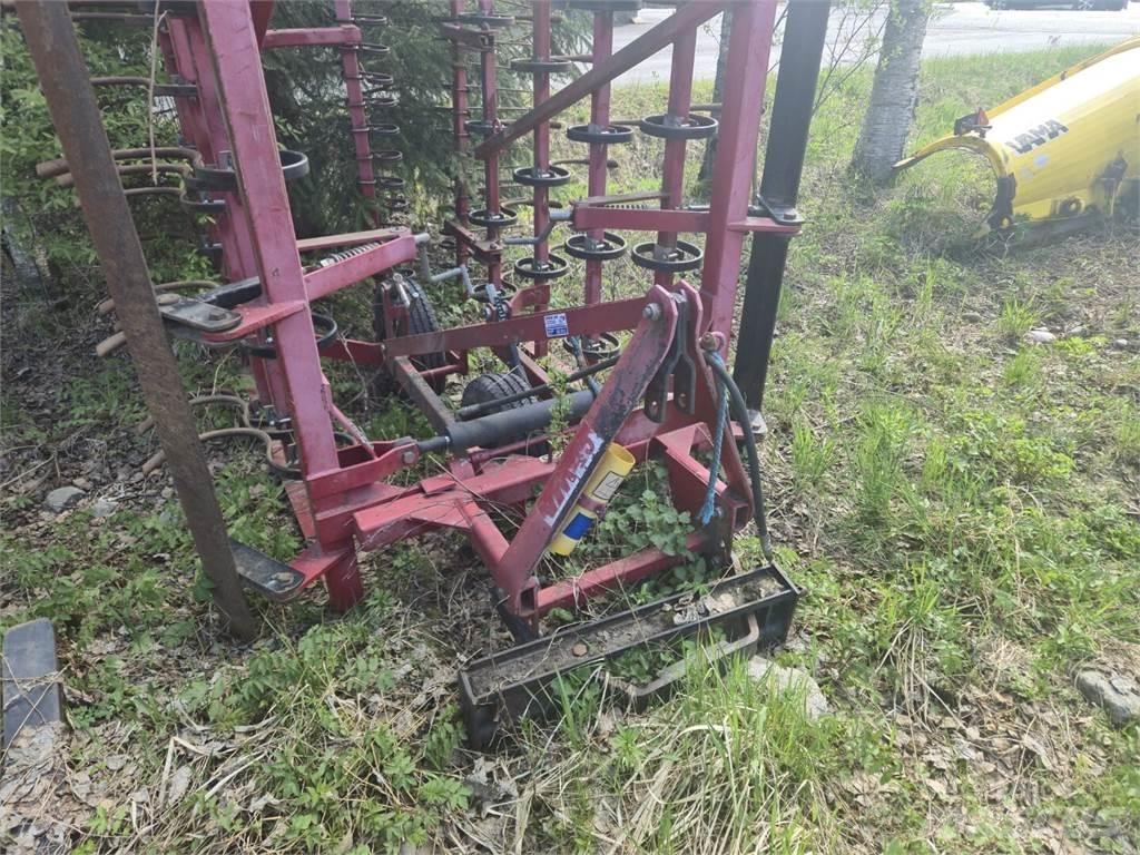 VM 45 jä Other farming machines