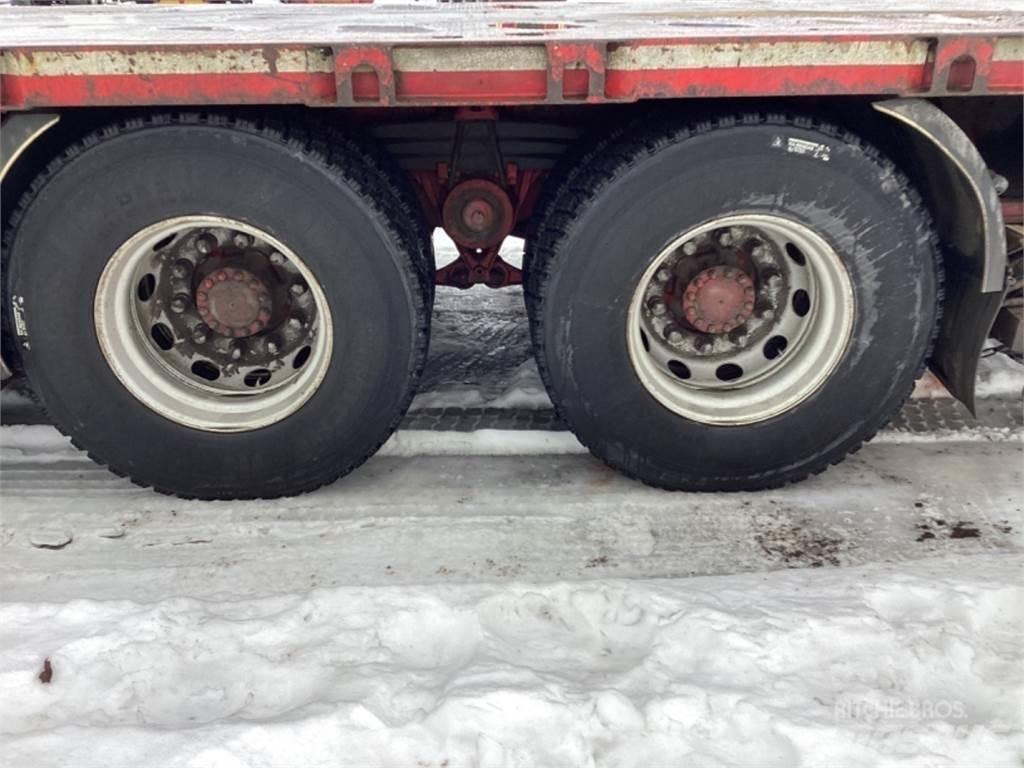 Volvo 8x4 Crane trucks