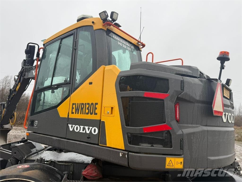 Volvo EWR 130 E Wheeled excavators