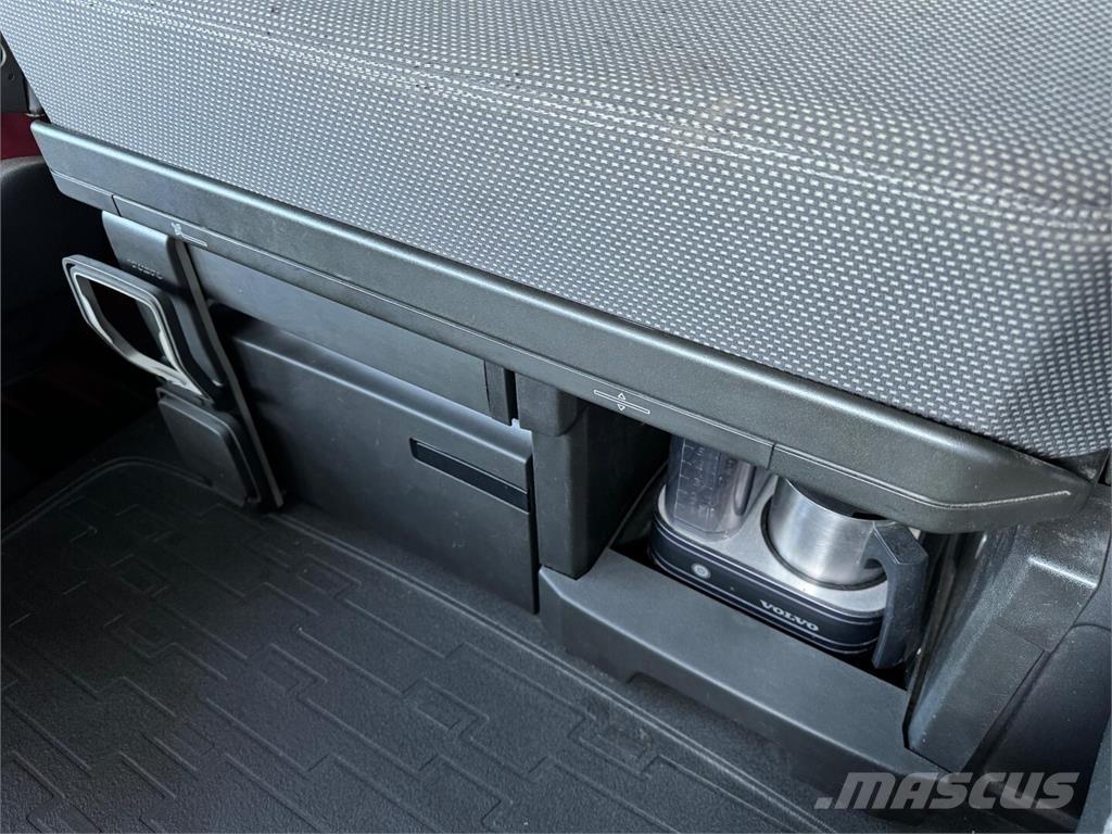 Volvo FH13 540 Truck Tractor Units