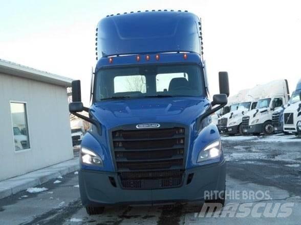 Freightliner CASCADIA 116 Truck Tractor Units