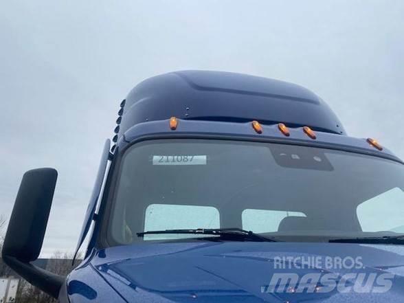 Freightliner CASCADIA 116 Truck Tractor Units