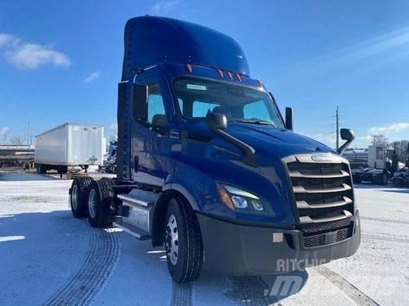 Freightliner CASCADIA 116 Truck Tractor Units