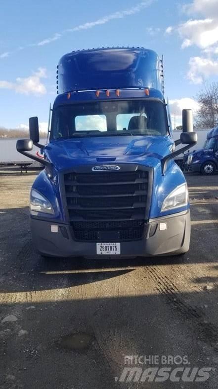 Freightliner CASCADIA 116 Truck Tractor Units
