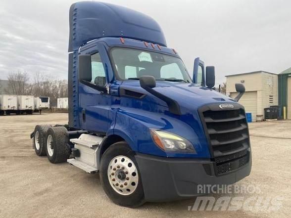 Freightliner CASCADIA 116 Truck Tractor Units