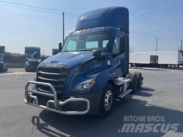 Freightliner CASCADIA 116 Truck Tractor Units