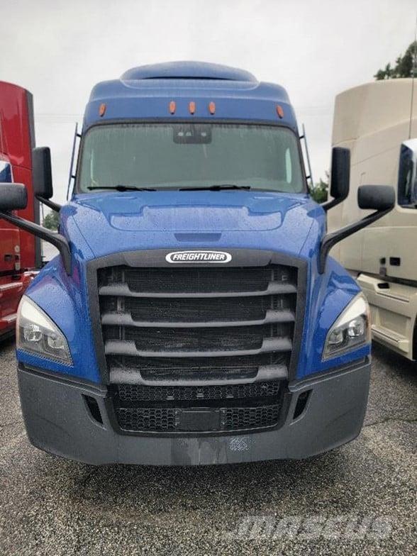 Freightliner CASCADIA 116 Truck Tractor Units